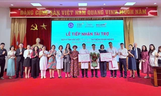 Quỹ Vì Tầm Vóc Việt tài trợ hơn 1 tỷ đồng cho Bệnh viện Phụ sản Trung ương