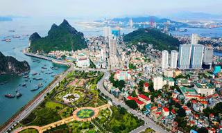 Quảng Ninh “Bảo đảm tăng trưởng kinh tế bền vững”, tăng trưởng hai con số theo mục tiêu đề ra