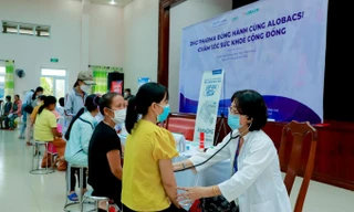 Dược Hậu Giang cùng AloBacsi chăm sóc sức khỏe cho gần 1.400 đồng bào Cơ-tu