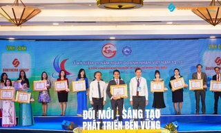 'Doanh nghiệp - Doanh nhân TP.HCM tiêu biểu 2024': Vinh danh Southern Homes Việt Nam với những bước đi tiên phong