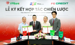 VPBank và FE CREDIT hợp tác chiến lược với FPT Shop hỗ trợ khách hàng mua sắm thiết bị điện tử 