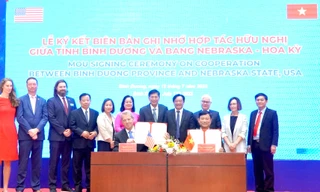Bình Dương và bang Nebraska (Hoa Kỳ) ký kết hợp tác phát triển toàn diện