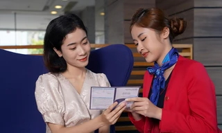 Tiêu tiền thưởng Tết: Mua sắm, lì xì rồi làm gì nữa để tiền đẻ ra tiền