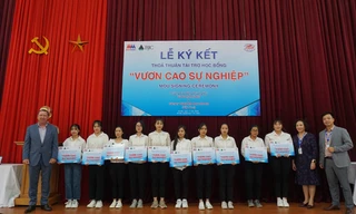 MM Mega Market Việt Nam tài trợ học bổng “Vươn Cao Sự Nghiệp”