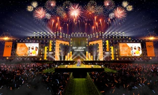 Người hâm mộ chờ đón FWD Music Tour ở Cần Thơ 