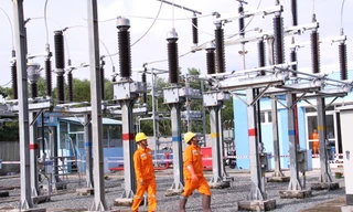 Đảm bảo dòng điện 'chạy' an toàn, ổn định cho người dân khu vực phía Nam đón Tết, vui xuân