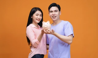 Gửi tiền tiết kiệm trở lại “đường đua” kênh đầu tư sáng giá