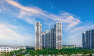 Giá nhà liên tục biến thiên, người mua sốt sắng tìm nhà trả góp