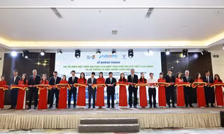 Vinfast Energy và Điện Nghi Sơn 2 vận hành hệ thống điện mặt trời tích hợp pin lưu trữ năng lượng