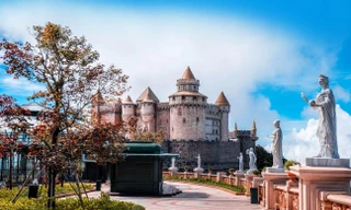 Sun World Ba Na Hills không đi theo một hình mẫu công viên chủ đề nào trên thế giới