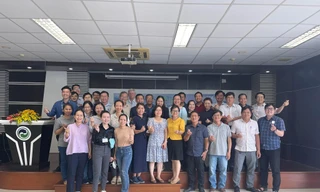 Đoàn bác sĩ Đại học Phạm Ngọc Thạch tham quan thực tế Khu liên hợp xử lý chất thải Đa Phước