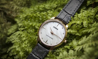 Doxa, hãng đồng hồ Thụy Sỹ nổi tiếng về đính kim cương