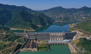 Thủy điện Sơn La cán mốc 100 tỷ kWh sau 10 năm vận hành