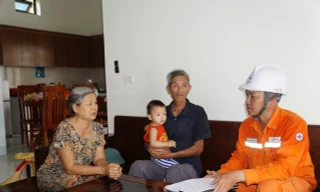 EVNNPC đảm bảo điện ổn định trong cao điểm nắng nóng, đẩy mạnh tái cơ cấu