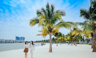 Trải nghiệm mùa đông đầu tiên tại “Thành phố biển hồ” giữa lòng Hà Nội