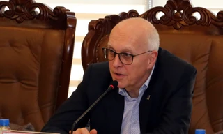 HDI nói gì về các giao dịch mua cổ phần PVI từ 2018 tới nay?