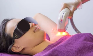 Strip Vietnam giảm giá mừng sinh nhật 21 tuổi