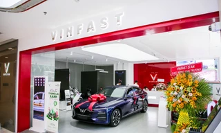 VinFast lập kỷ lục khai trương 27 showroom trong một ngày