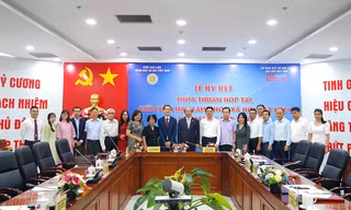 ĐH Duy Tân ký kết Thỏa thuận Hợp tác với Viện Hàn lâm Khoa học Xã hội Việt Nam