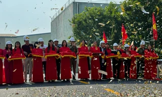 Tập đoàn Hòa Bình khánh thành đường mẫu cao tốc cho Đồng bằng sông Cửu Long 