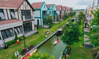 Lý Thành Cơ, Tô Đi Đâu, Minh Trang cùng loạt sao Việt thích thú NovaWorld Ho Tram