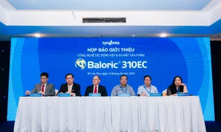 Nông dân có giải pháp mới và tiên tiến trong xử lý cỏ dại