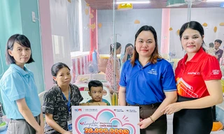 Long Châu đồng hành cùng Quỹ Hy vọng, trao yêu thương đến các bệnh nhi tại Bệnh viện TW Huế