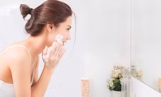 Những hậu quả khi điều trị mụn không đúng cách: 'Sai một li…đi luôn gương mặt'!