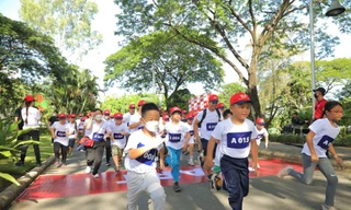 Những bước chân hướng đến hạnh phúc, VUS tổ chức chuỗi hoạt động chạy bộ gây quỹ vì cộng đồng