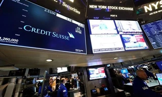 Từ chuyện Credit Suisse bán mình và liên hệ với thị trường tài chính Việt Nam