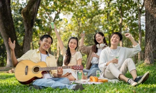 Cùng Vinasoy 'Hóa tranh thành cây xanh' với công nghệ AI 