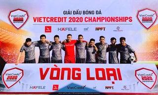 Đội VietCredit IronMan FC thi đấu vòng loại 1