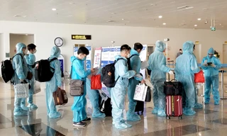 Chuyến bay thứ 2 đón khách từ Hàn Quốc về Việt Nam