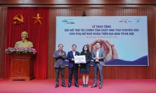 NAPAS, Mastercard và Payoo trao hỗ trợ tài chính cho 200 phụ nữ nguy cơ cao mắc ung thư