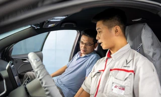 Chủ xe VF e34 bất ngờ với chiến dịch chăm sóc khách hàng đặc biệt của VinFast