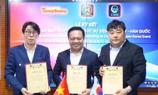 CTCP Tiền Phong, Ban tổ chức VKBFA và CWN ký kết hợp tác tổ chức sự kiện Việt - Hàn Festival Awards 2024 tại Hà Nội