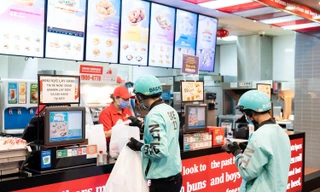 Ấm lòng các nơi “phản ứng nhanh” có ngay ưu tiên cho shipper 