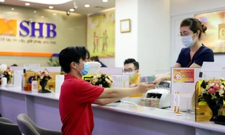 Số hóa ngân hàng và mục tiêu kết nối bền vững với khách hàng