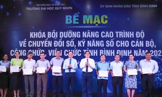Hơn 6.900 cán bộ Bình Định hoàn thành khóa đào tạo kỹ năng số trước ngày vận hành bộ máy mới