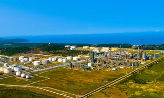 Vùng cát trắng ngày xưa, nay đã hình thành một NMLD hiện đại