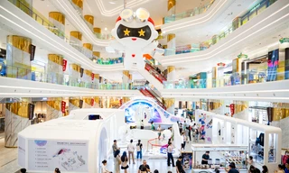 Khám phá triển lãm đa giác quan về Robot Beso tại Thiso Mall Sala