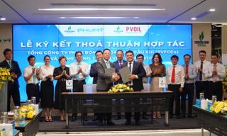 PVFCCo - Phú Mỹ và PVOIL ký kết thỏa thuận hợp tác trong lĩnh vực dịch vụ, thương mại và hóa chất