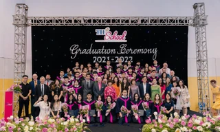 TH School chào đón những sinh viên năm 1 về dự lễ tốt nghiệp đặc biệt 