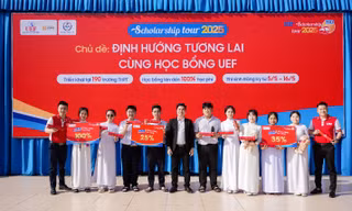 Hàng trăm học sinh lớp 12 được UEF 'tiếp sức' với nhiều suất học bổng sớm 
