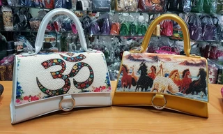 Đồ Hiệu Lộc Tuyến: Thương hiệu thời trang luôn lấy uy tín để tạo dựng niềm tin