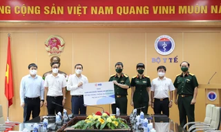Bộ Y tế tiếp nhận 1.000.000 khẩu trang y tế tiêu chuẩn N95 do MB trao tặng