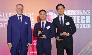 Sản phẩm Bảo hiểm liên kết chung PRU – Bảo vệ tối đa chiến thắng tại Insurance Asia Awards