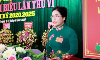 Ủy viên Thường vụ Tỉnh ủy, Bí thư TX Cửa Lò Nguyễn Thị Kim Chi