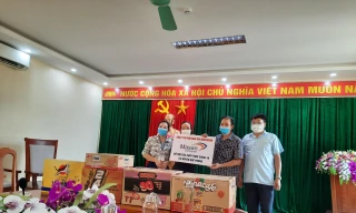  Công ty CP hàng tiêu dùng Masan tặng hàng nghìn thùng sản phẩm thiết yếu đến vùng dịch