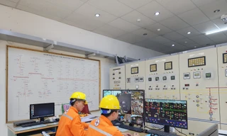 Sản lượng điện tiêu thụ trong dịp Tết Nguyên đán 2023 giảm hơn 30%